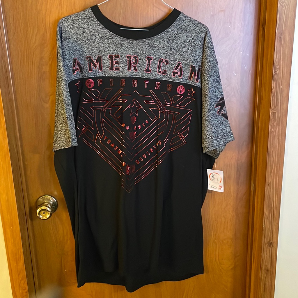 Mens American Fighter Short Sleeve. Xxl